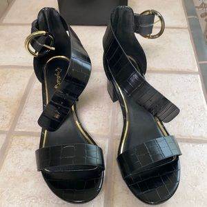 Qupid Black Crocodile Sandals Size 6.5 (7.5)